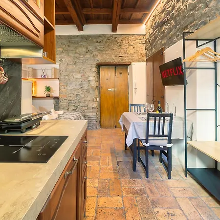 Angolo Medioevale - Centro Apartamento Como