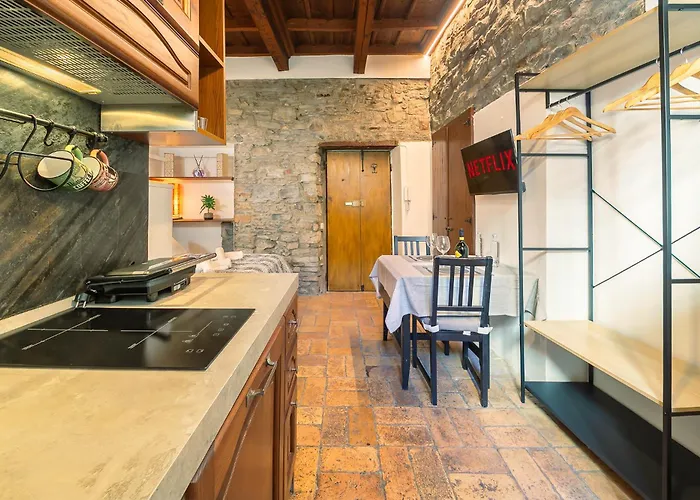 Angolo Medioevale - Centro Apartmán Como