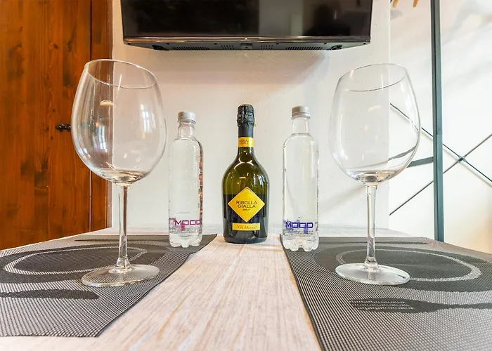 Angolo Medioevale - Centro Como