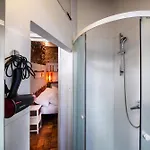 Angolo Medioevale - Centro * Como