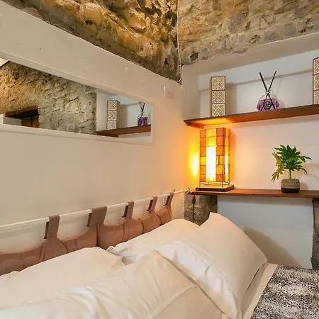 Angolo Medioevale - Centro